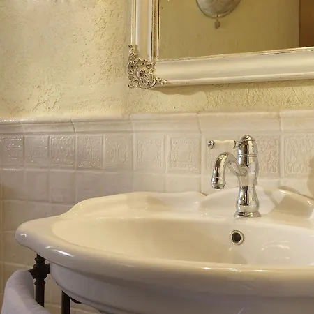 Borgo Di Pietrafitta Relais Hotel